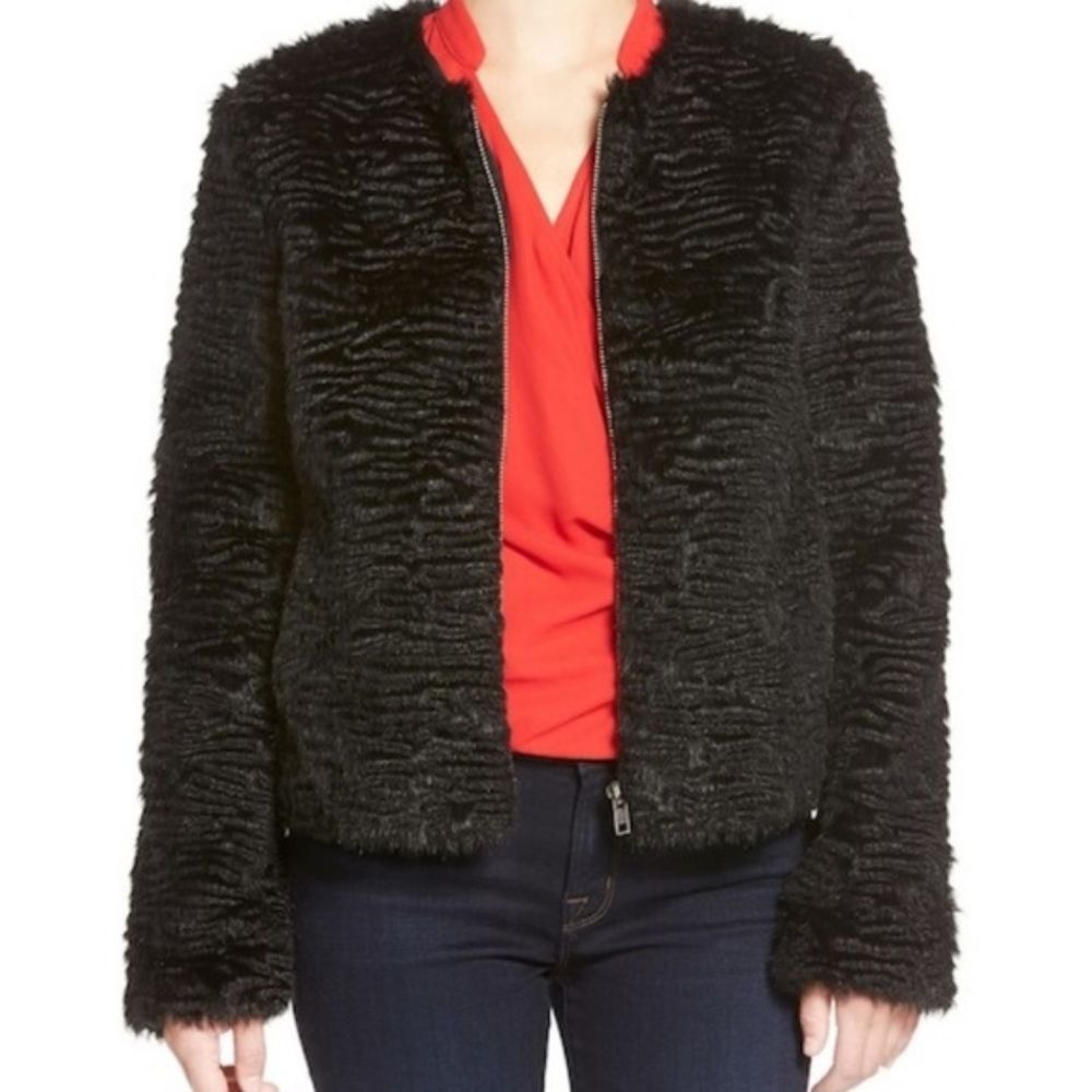 Cupcakes and Cashmere Ingrid Faux Fur Jacket Zip Up Black with Pockets Small